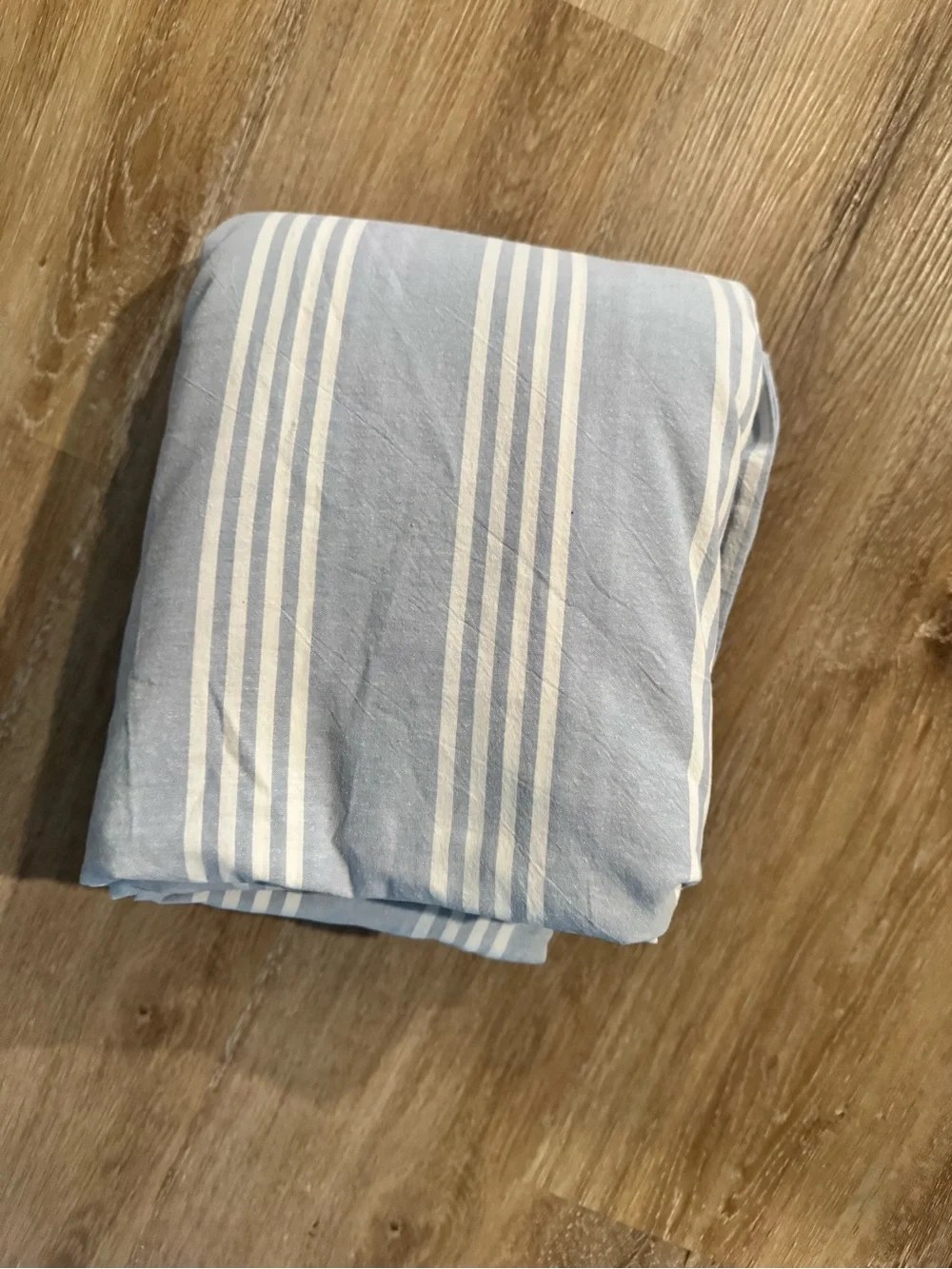 100% Cotton Duvet Cover Light Blue and White Striped Sheet - NWOT/Never Ised